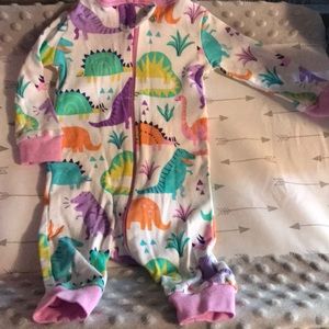 👶🏽 Baby one piece